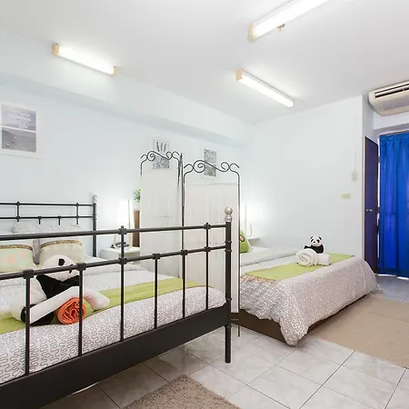 Ratchaprarop Apartment